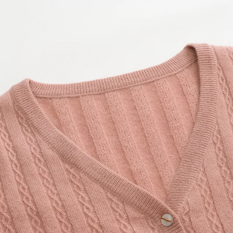 100% Cashmere, Cashmere button-front cardigan — White, 14–15.5µm, Cashmere Garment / Women — detail view 6