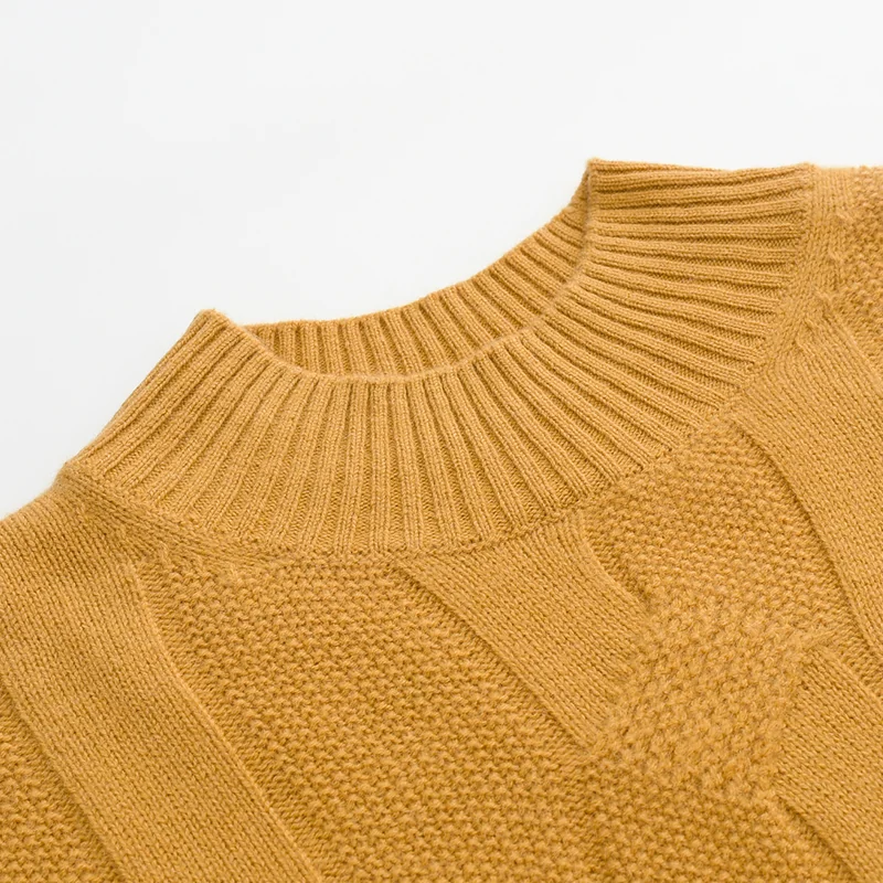 100% Cashmere, Cashmere crew-neck sweater — White, 14–15.5µm, Cashmere Garment / Women — detail view 6