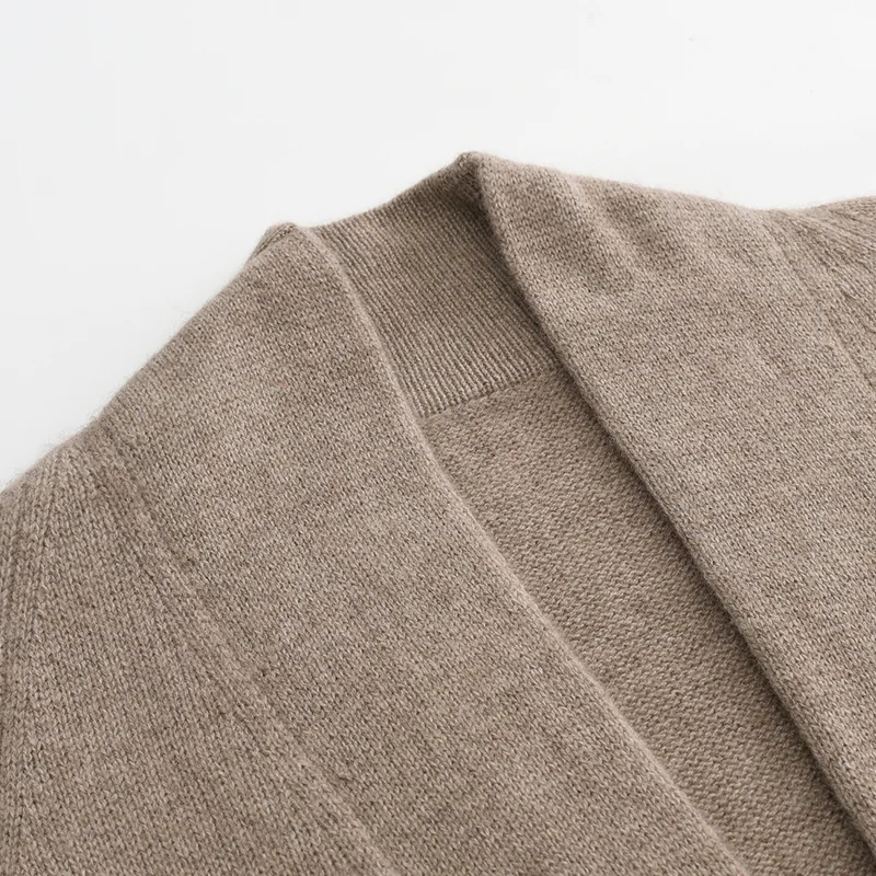 100% Cashmere, Cashmere button-front cardigan — Grey Long cardigan, 14–15.5µm, Cashmere Garment / Women — detail view 6