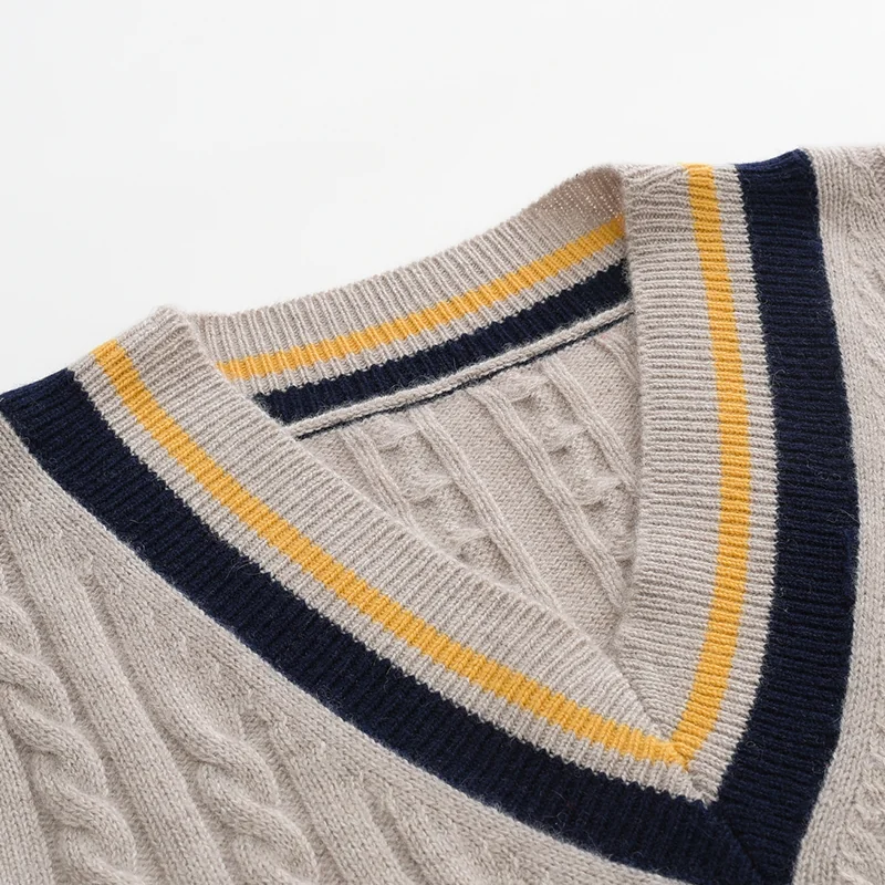100% Cashmere, Cashmere crew-neck sweater — Contrast trim, 14–15.5µm, Cashmere Garment / Women — detail view 5