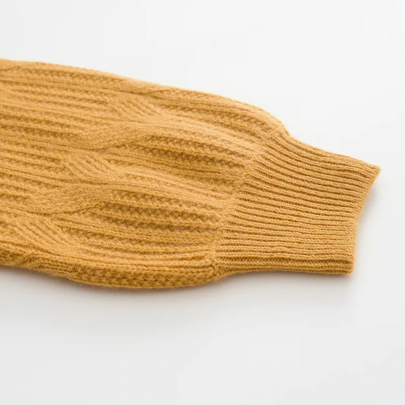 100% Cashmere, Cashmere crew-neck sweater — Camel, 14–15.5µm, Cashmere Garment / Women — detail view 6