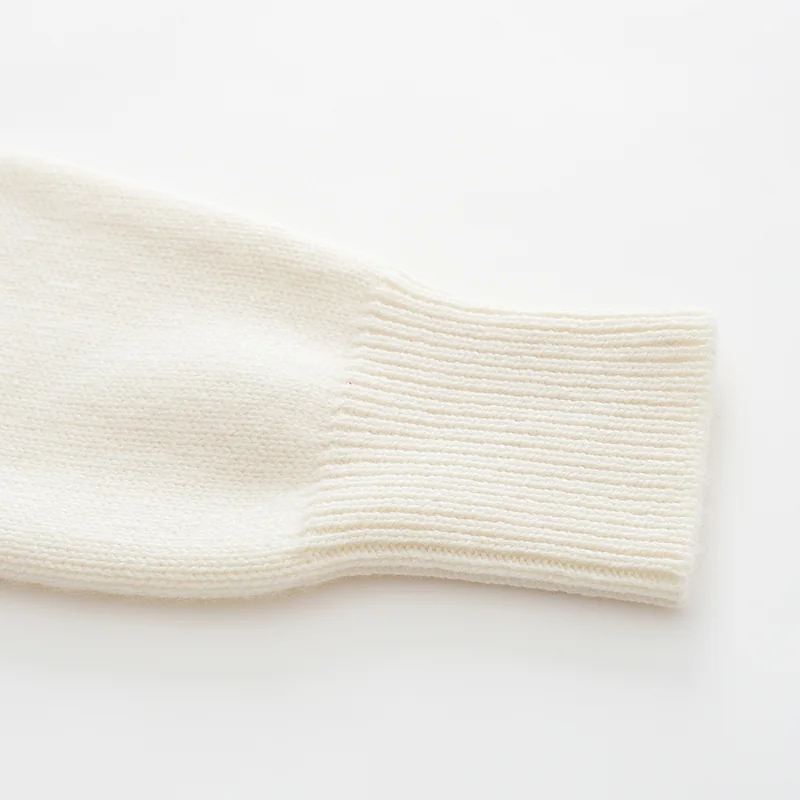 100% Cashmere, Cashmere crew-neck sweater — Red Embroidered, 14–15.5µm, Cashmere Garment / Women — detail view 6