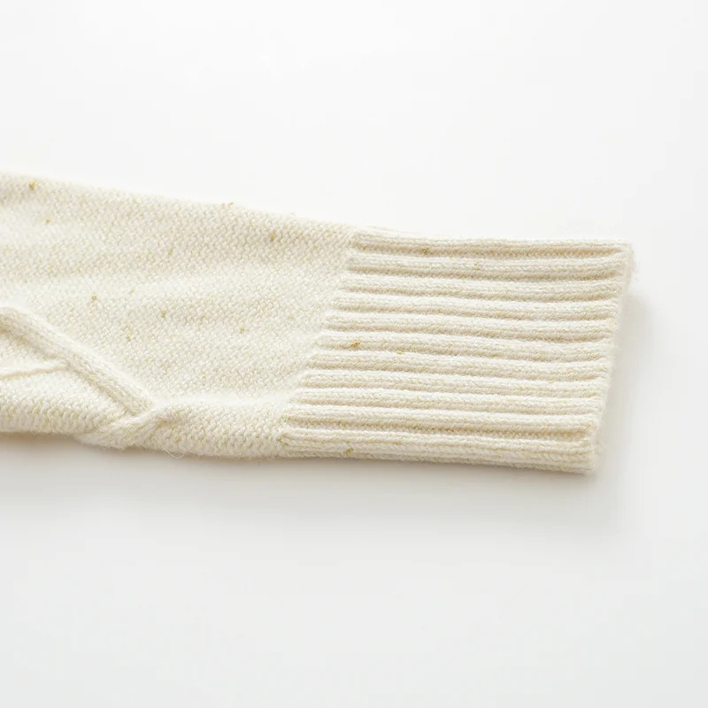 100% Cashmere, Cashmere crew-neck sweater — Black Cable, 14–15.5µm, Cashmere Garment / Women — detail view 5