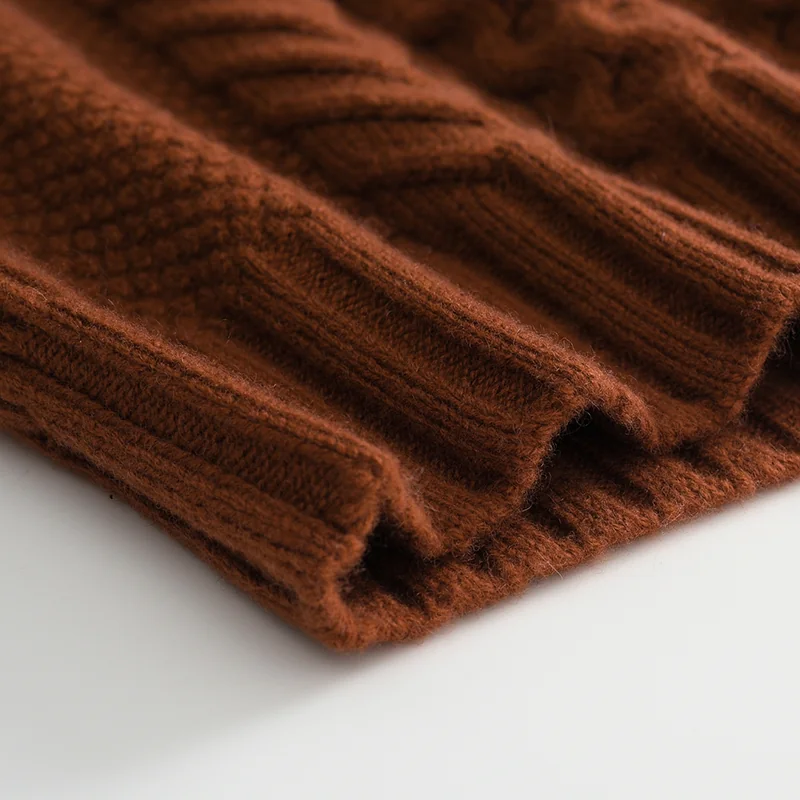 100% Cashmere, Cashmere zip-neck sweater — White Half-zip, 14–15.5µm, Cashmere Garment / Women — detail view 6