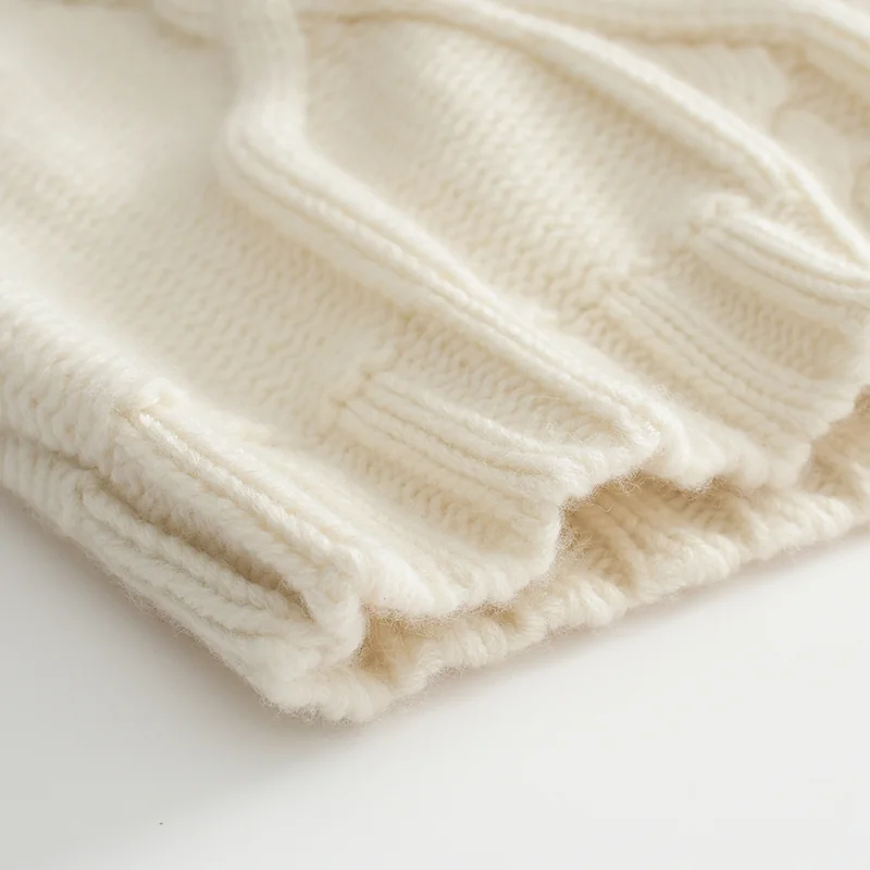 100% Cashmere, Cashmere crew-neck sweater — Orange Cable, 14–15.5µm, Cashmere Garment / Women — detail view 5