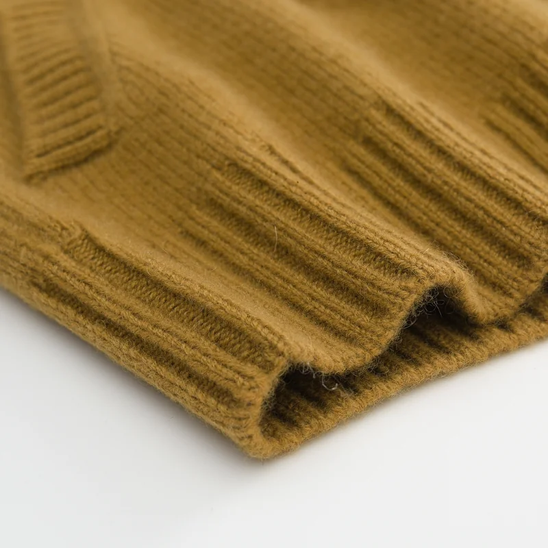 100% Cashmere, Cashmere sleeveless vest — Red, 14–15.5µm, Cashmere Garment / Women — detail view 8