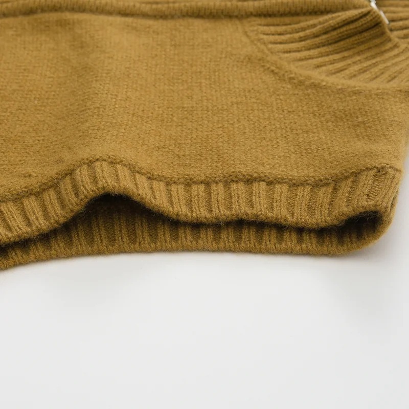 100% Cashmere, Cashmere sleeveless vest — Red, 14–15.5µm, Cashmere Garment / Women — detail view 9