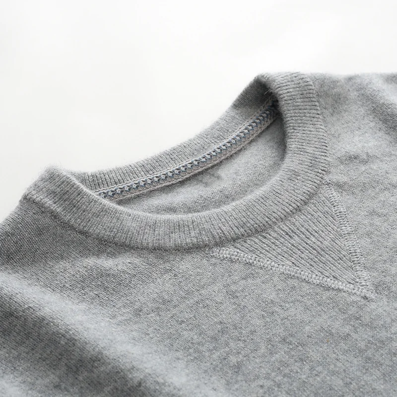 100% Cashmere, Cashmere crew-neck sweater — Red, 14–15.5µm, Cashmere Garment / Men — detail view 8
