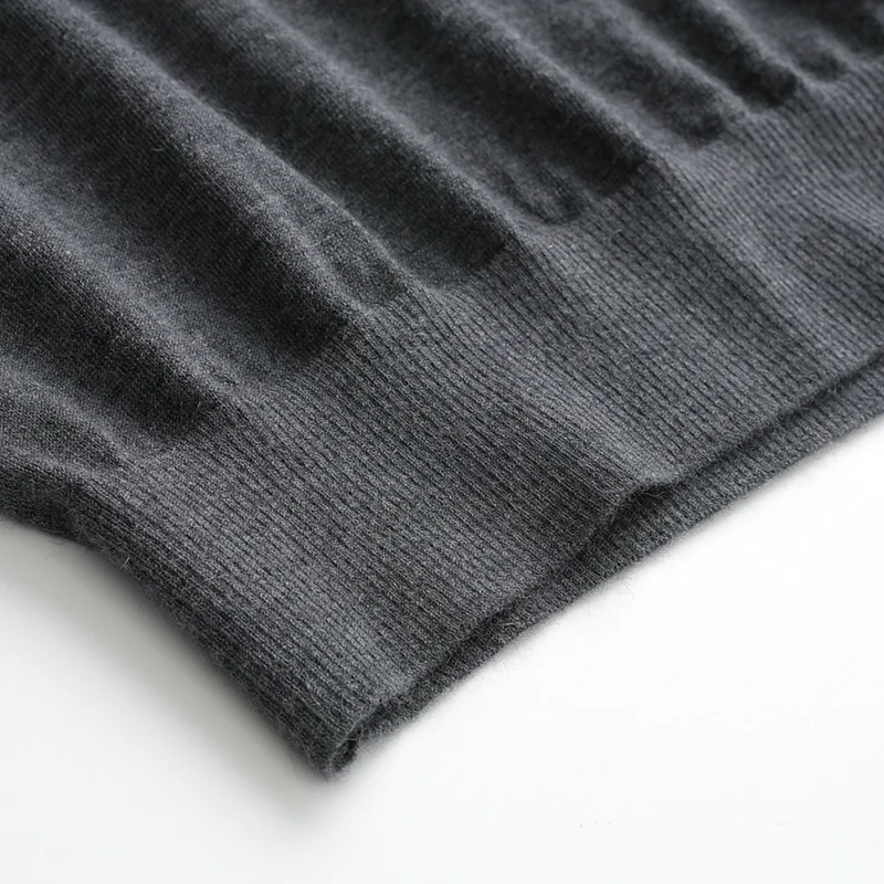 100% Cashmere, Cashmere V-neck sweater — Red, 14–15.5µm, Cashmere Garment / Men — detail view 6