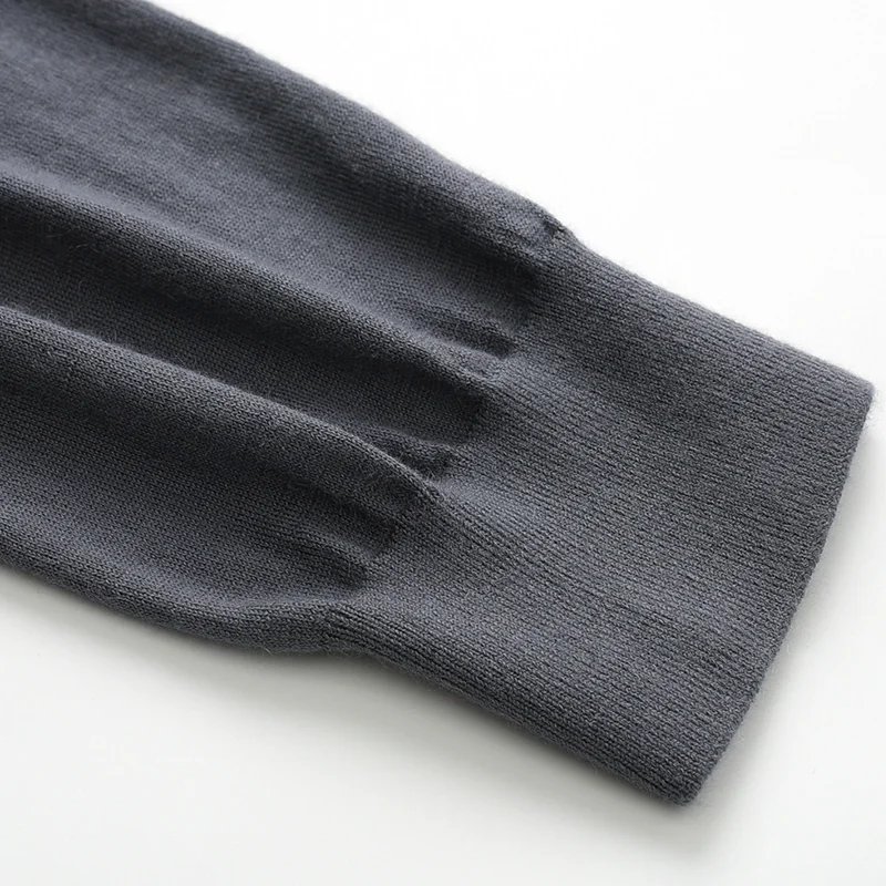 100% Cashmere, Cashmere crew-neck sweater — Navy, 14–15.5µm, Cashmere Garment / Men — detail view 6