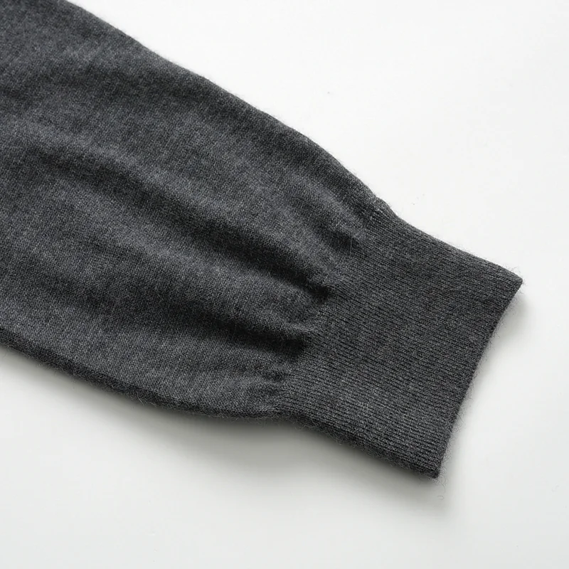 100% Cashmere, Cashmere crew-neck sweater — Red, 14–15.5µm, Cashmere Garment / Men — detail view 7