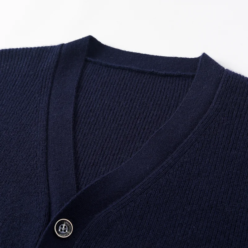 100% Cashmere, Cashmere button-front cardigan — Grey, 14–15.5µm, Cashmere Garment / Men — detail view 8