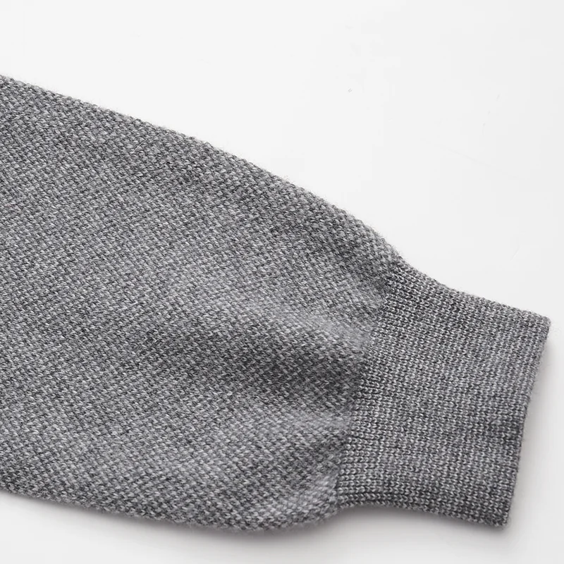 100% Cashmere, Cashmere V-neck sweater — Red, 14–15.5µm, Cashmere Garment / Men — detail view 6