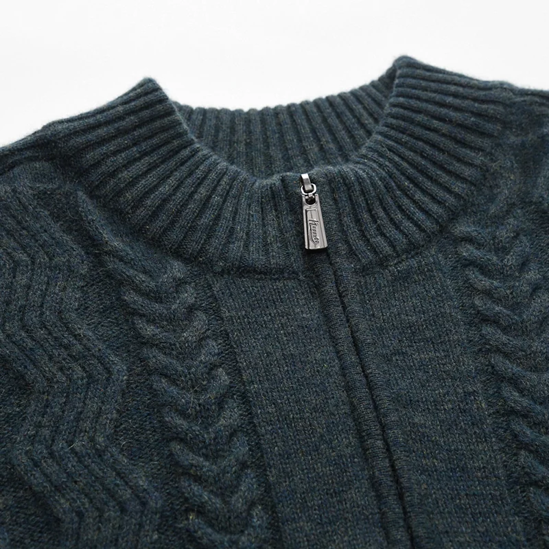100% Cashmere, Cashmere crew-neck sweater — Navy, 14–15.5µm, Cashmere Garment / Men — detail view 8