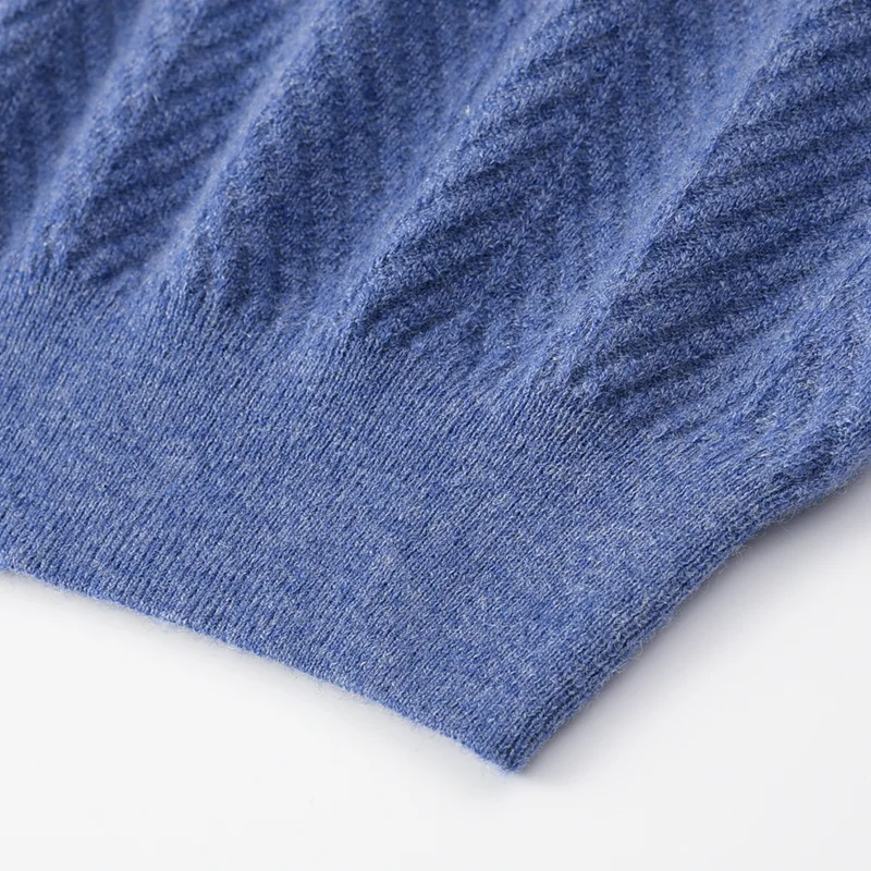 100% Cashmere, Cashmere crew-neck sweater — Grey, 14–15.5µm, Cashmere Garment / Men — detail view 5