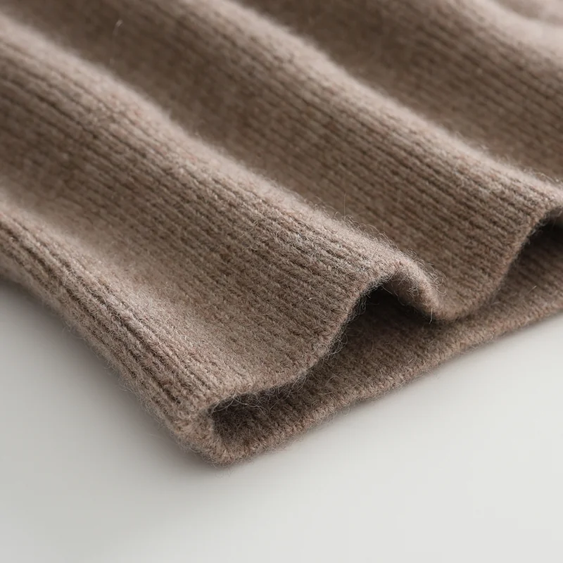 100% Cashmere, Cashmere button-front cardigan — Grey, 14–15.5µm, Cashmere Garment / Men — detail view 5