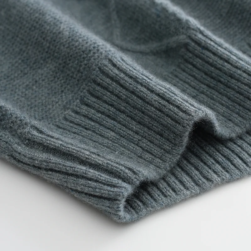 100% Cashmere, Cashmere crew-neck sweater — Grey, 14–15.5µm, Cashmere Garment / Men — detail view 5