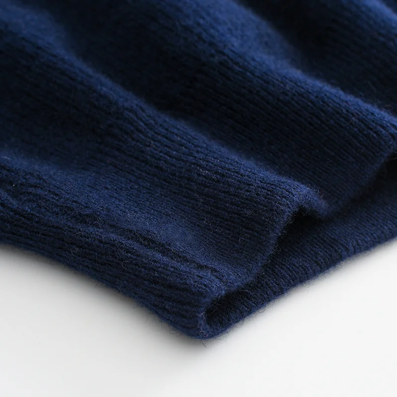 100% Cashmere, Cashmere zip-neck sweater — Grey Full zip, 14–15.5µm, Cashmere Garment / Men — detail view 4