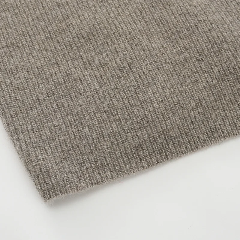 100% Cashmere, Cashmere crew-neck sweater — Camel, 14–15.5µm, Cashmere Garment / Women — detail view 4