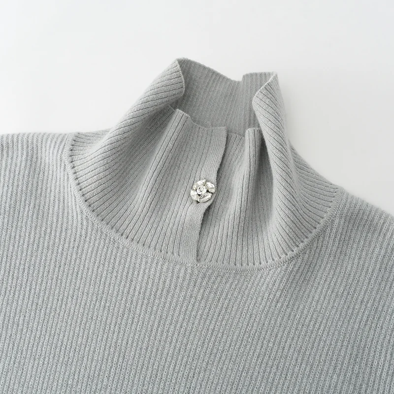 100% Cashmere, Cashmere crew-neck sweater — White, 14–15.5µm, Cashmere Garment / Women — detail view 6