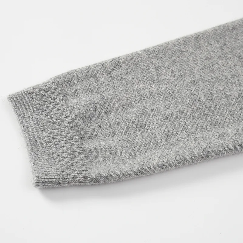 100% Cashmere, Cashmere crew-neck sweater — Grey, 14–15.5µm, Cashmere Garment / Women — detail view 4