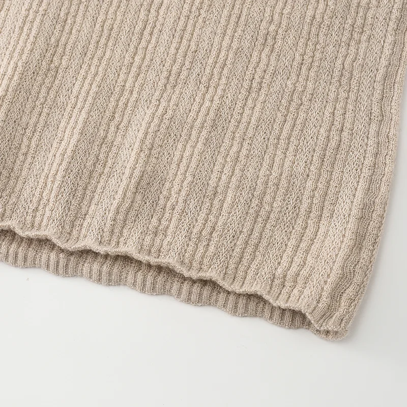 100% Cashmere, Cashmere crew-neck sweater — Beige Worsted, 14–15.5µm, Cashmere Garment / Women — detail view 4