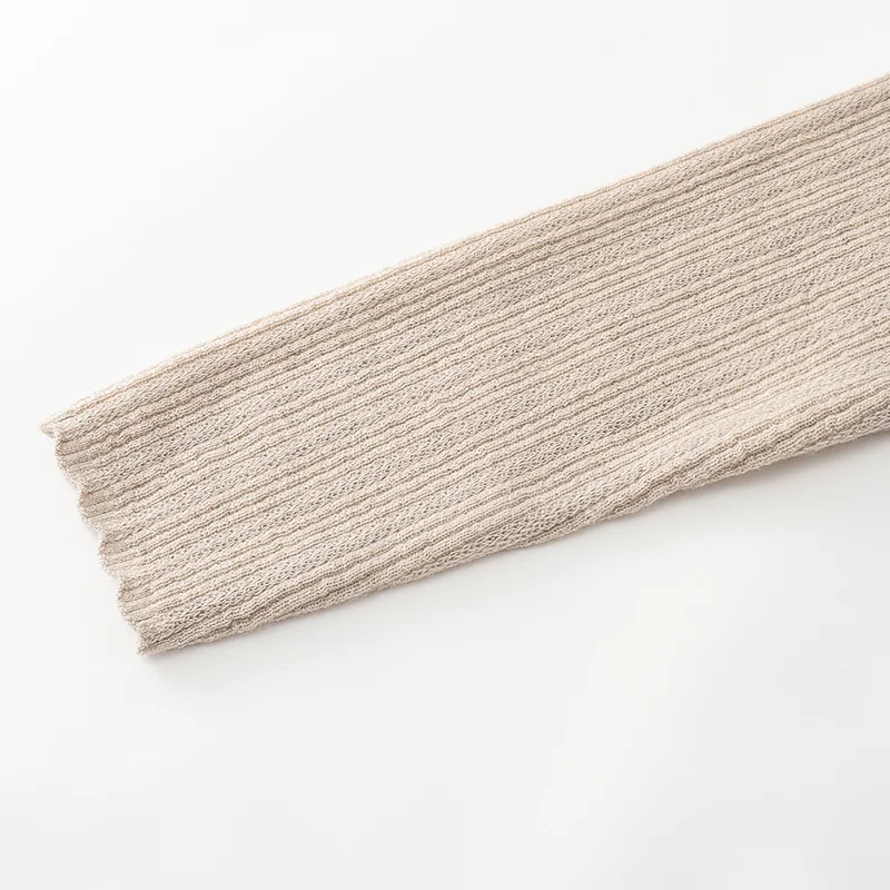 100% Cashmere, Cashmere crew-neck sweater — Beige Worsted, 14–15.5µm, Cashmere Garment / Women — detail view 5