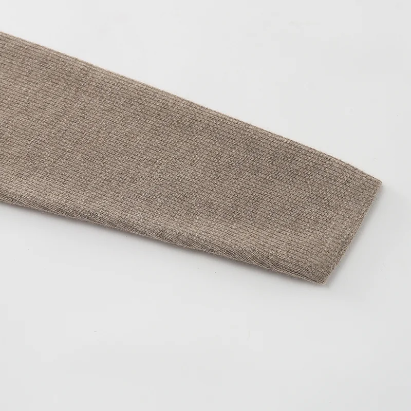 100% Cashmere, Cashmere button-front cardigan — Grey Shirt collar, 14–15.5µm, Cashmere Garment / Women — detail view 5