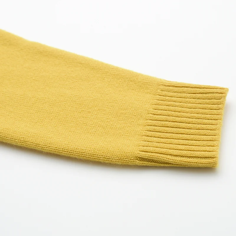 100% Cashmere, Cashmere crew-neck sweater — White, 14–15.5µm, Cashmere Garment / Women — detail view 7