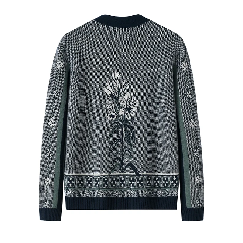 Cashmere crew-neck sweater — Green Embroidered — Cashmere Sweaters & Knitwear, 100% Cashmere