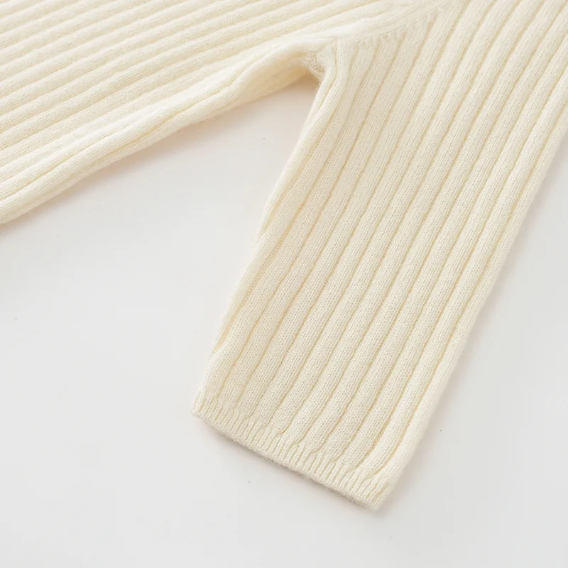 100% Cashmere, Cashmere crew-neck sweater — White Short sleeve, 14–15.5µm, Cashmere Garment / Women — detail view 5