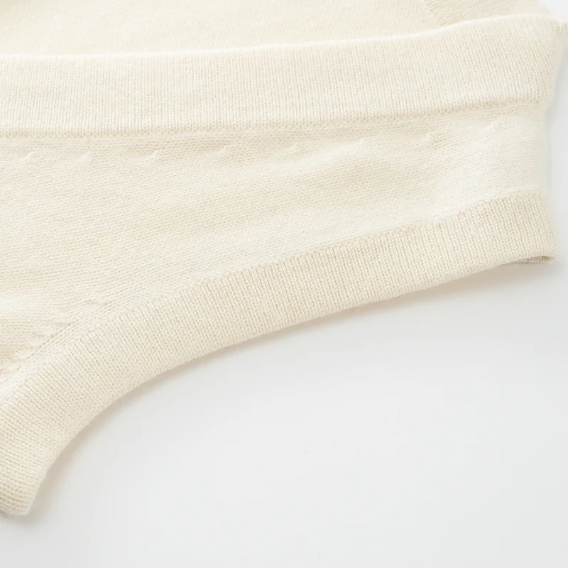100% Cashmere, Cashmere sleeveless vest — White Tank, 14–15.5µm, Cashmere Garment / Women — detail view 4