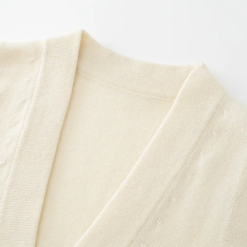 100% Cashmere, Cashmere sleeveless vest — White Tank, 14–15.5µm, Cashmere Garment / Women — detail view 5