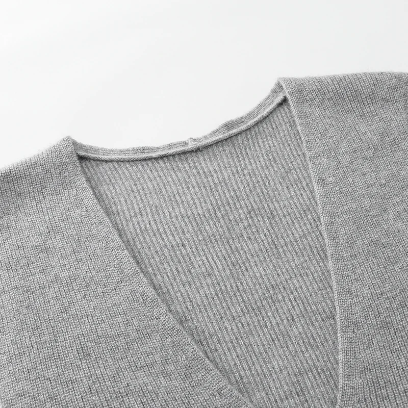 100% Cashmere, Cashmere sleeveless vest — Grey Tank, 14–15.5µm, Cashmere Garment / Women — detail view 8