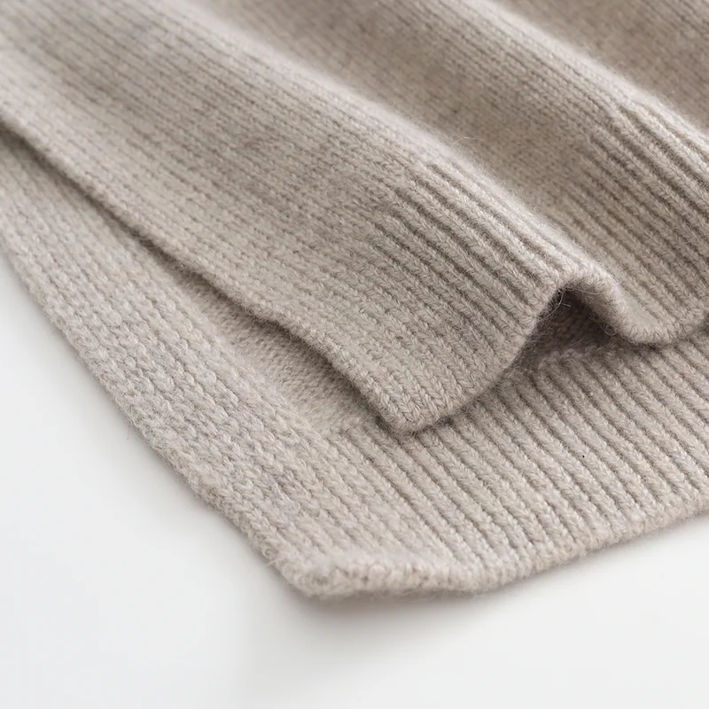 100% Cashmere, Cashmere sleeveless vest — Beige Tank, 14–15.5µm, Cashmere Garment / Women — detail view 3
