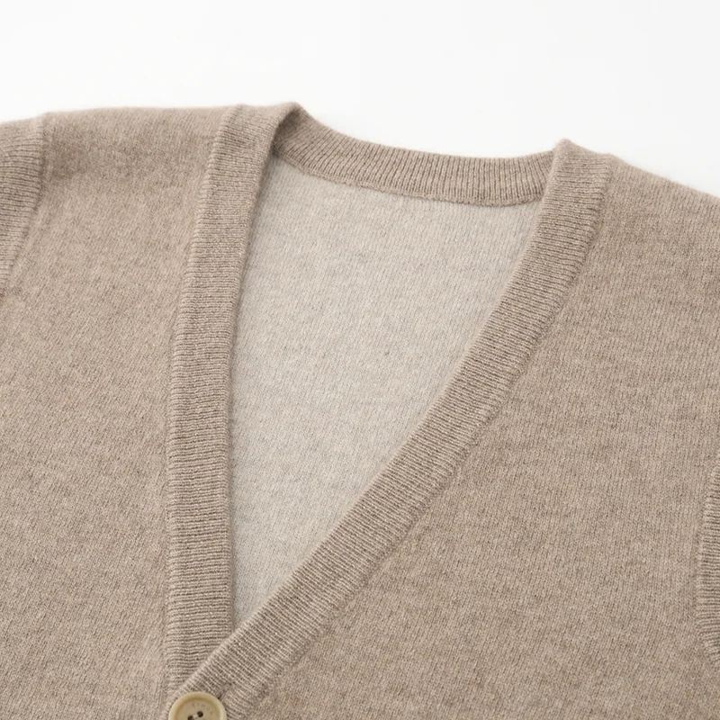 100% Cashmere, Cashmere sleeveless vest — Grey Vest, 14–15.5µm, Cashmere Garment / Men — detail view 6