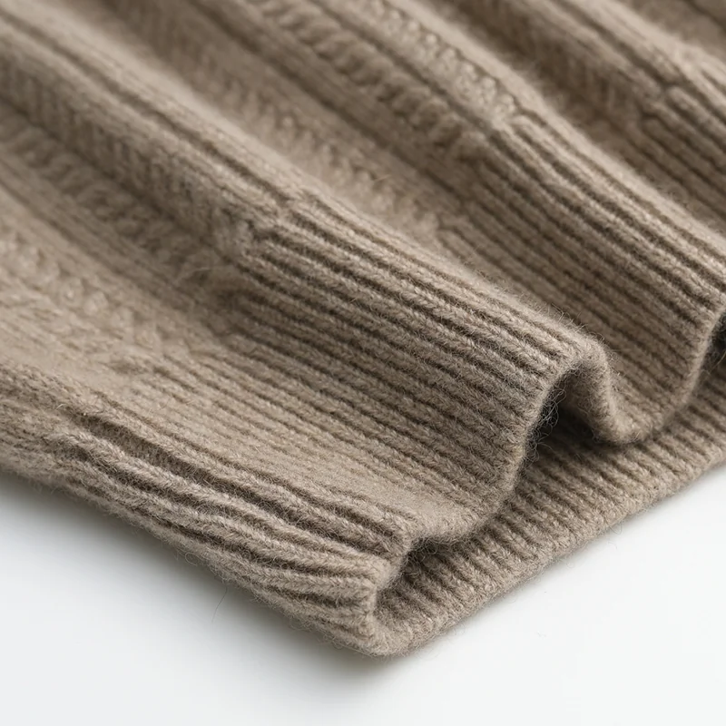 100% Cashmere, Cashmere crew-neck sweater — Grey Cable, 14–15.5µm, Cashmere Garment / Men — detail view 6