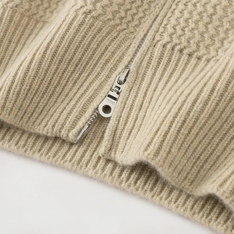 100% Cashmere, Cashmere crew-neck sweater — Green Striped, 14–15.5µm, Cashmere Garment / Women — detail view 5