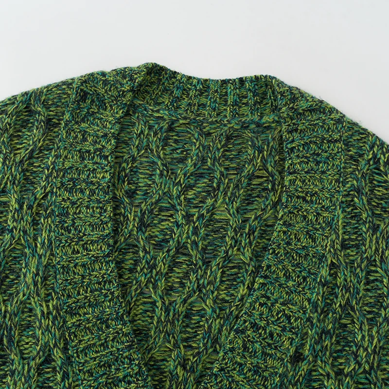 100% Cashmere, Cashmere crew-neck sweater — Green Embroidered, 14–15.5µm, Cashmere Garment / Women — detail view 5