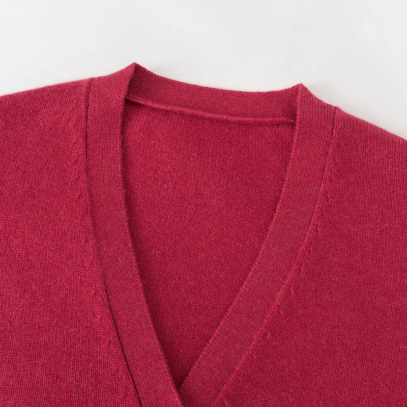 100% Cashmere, Cashmere crew-neck sweater — Red, 14–15.5µm, Cashmere Garment / Women — detail view 5