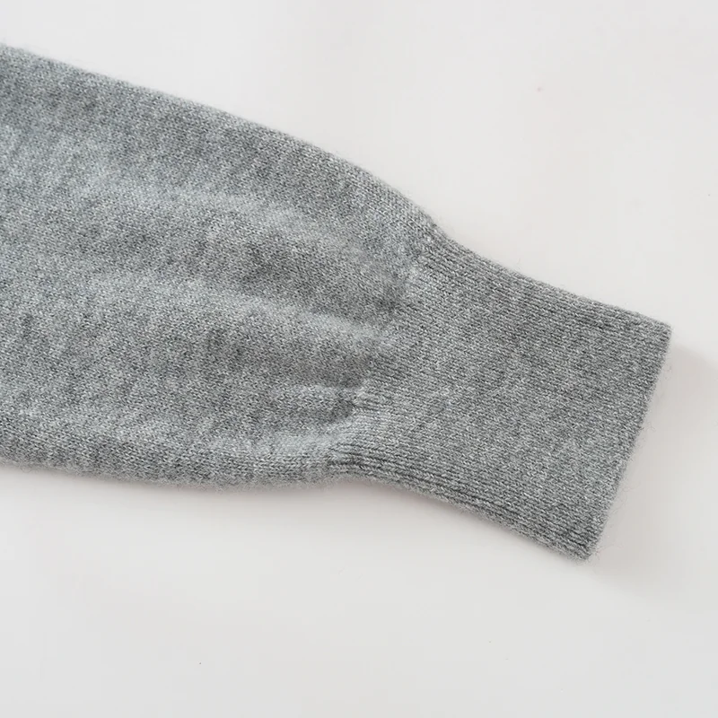 100% Cashmere, Cashmere crew-neck sweater — Grey, 14–15.5µm, Cashmere Garment / Women — detail view 4