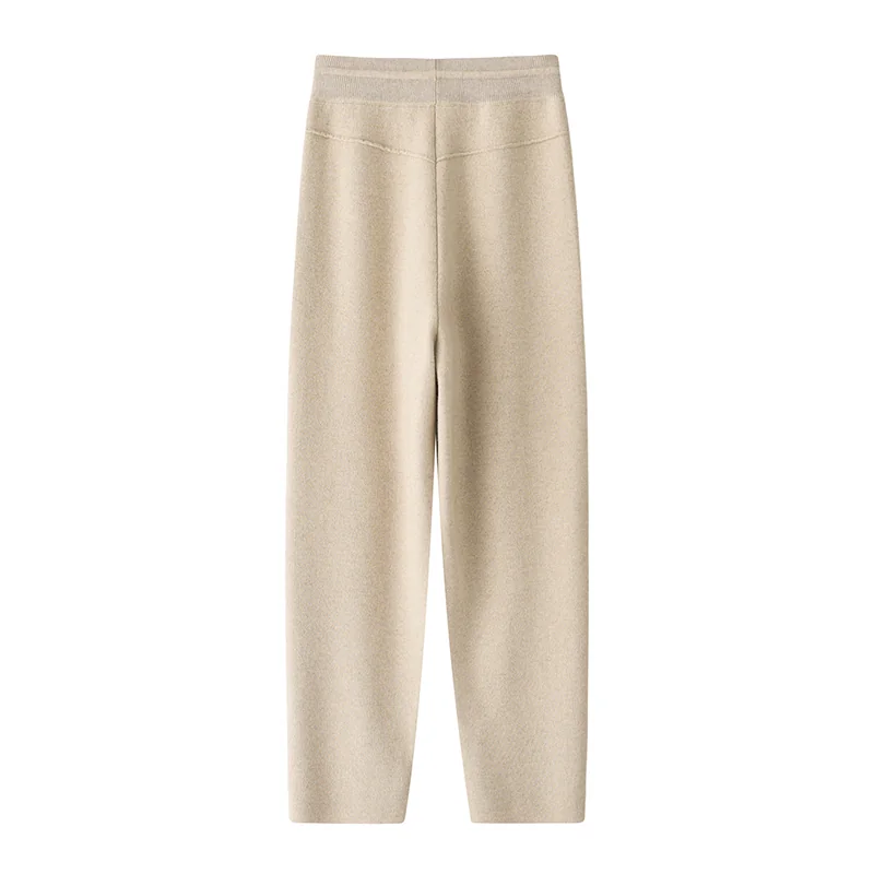 Cashmere crew-neck sweater — Beige — Cashmere Sweaters & Knitwear, 100% Cashmere