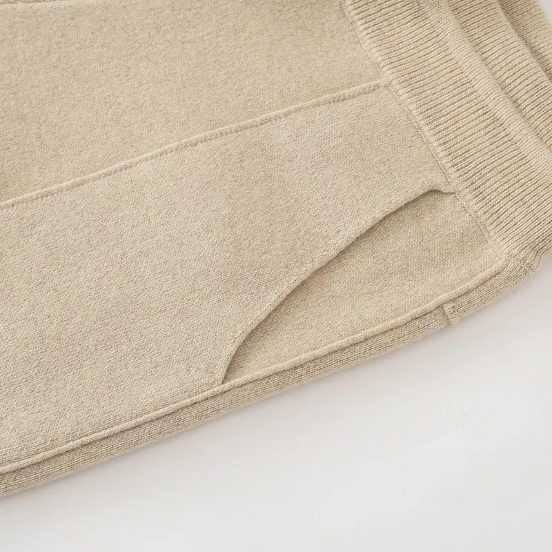 100% Cashmere, Cashmere crew-neck sweater — Beige, 14–15.5µm, Cashmere Garment / Women — detail view 3