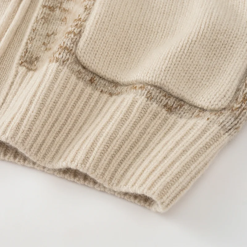 100% Cashmere, Cashmere crew-neck sweater — Beige, 14–15.5µm, Cashmere Garment / Women — detail view 3