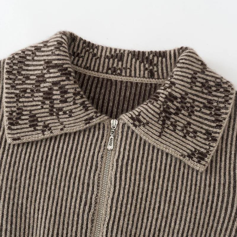 100% Cashmere, Cashmere crew-neck sweater, 14–15.5µm, Cashmere Garment / Women — detail view 5
