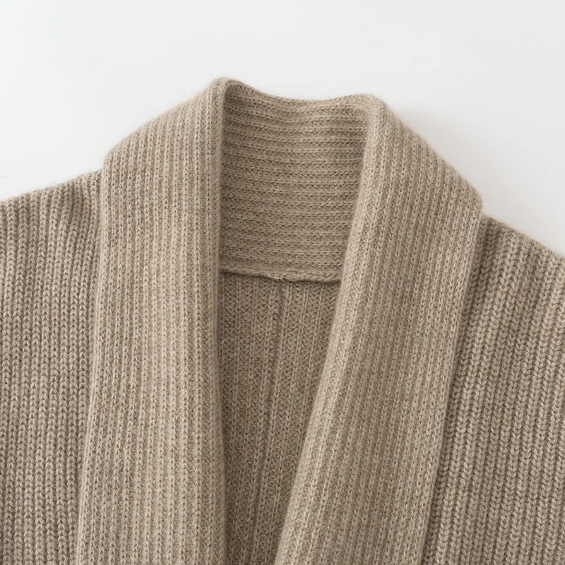 100% Cashmere, Cashmere crew-neck sweater — Camel, 14–15.5µm, Cashmere Garment / Women — detail view 6