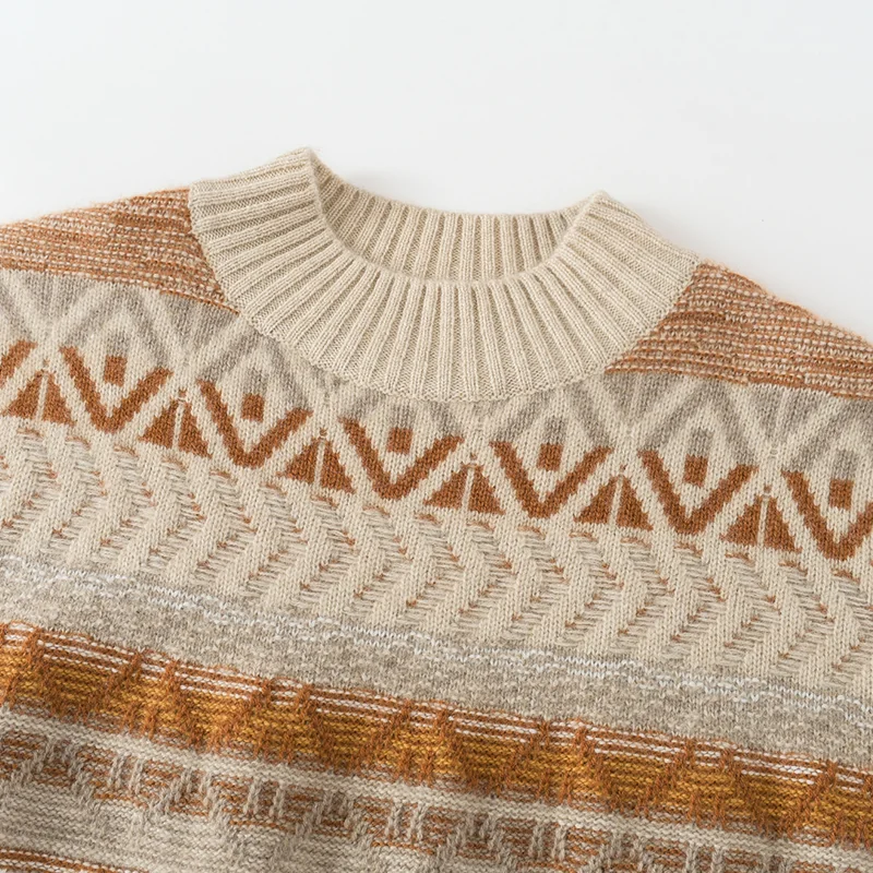 100% Cashmere, Cashmere crew-neck sweater, 14–15.5µm, Cashmere Garment / Women — detail view 5