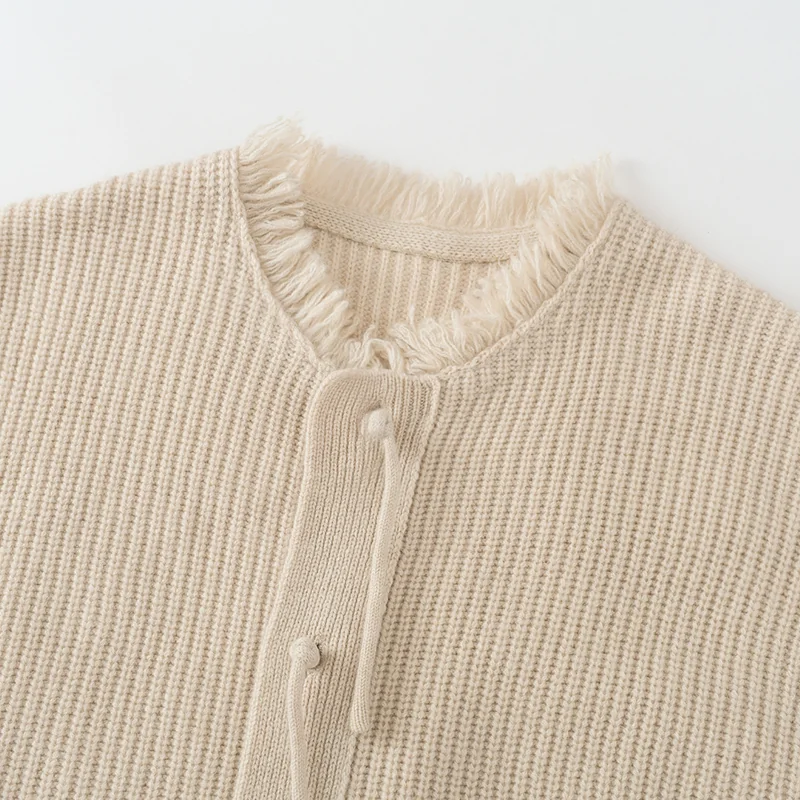100% Cashmere, Cashmere crew-neck sweater — Beige, 14–15.5µm, Cashmere Garment / Women — detail view 5