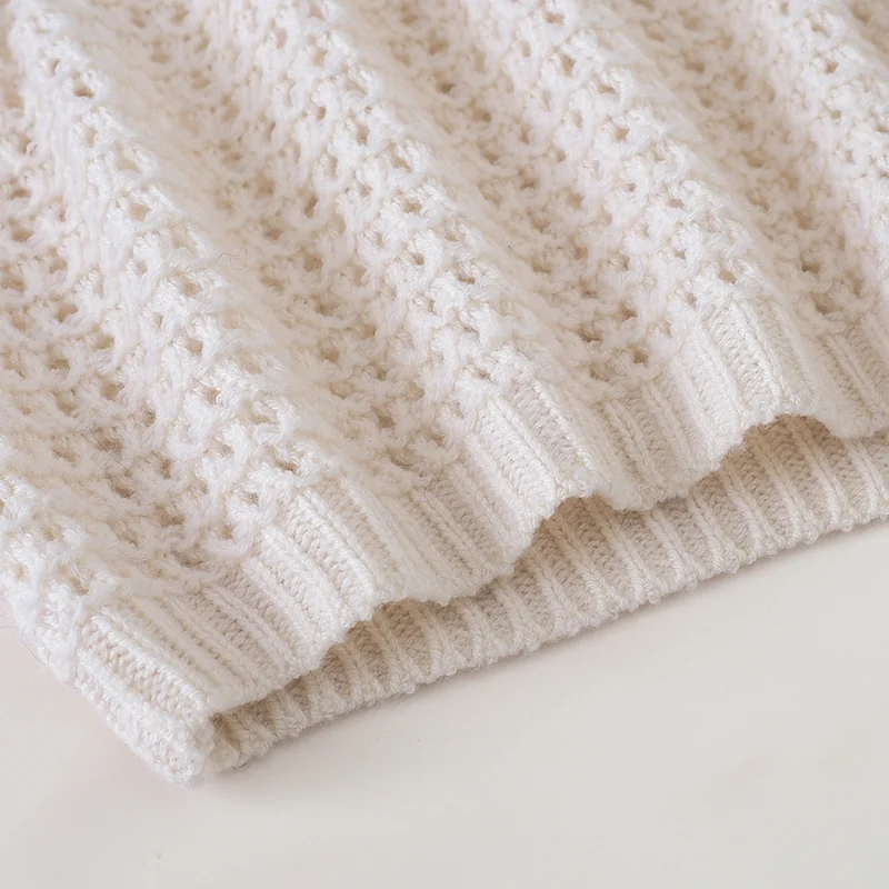 100% Cashmere, Cashmere crew-neck sweater — White, 14–15.5µm, Cashmere Garment / Women — detail view 3