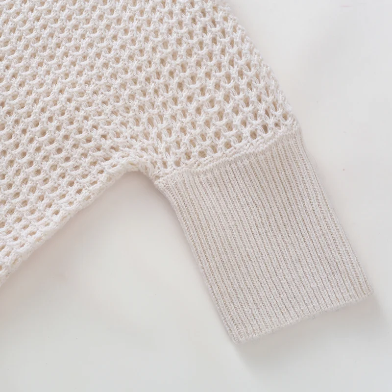 100% Cashmere, Cashmere crew-neck sweater — White, 14–15.5µm, Cashmere Garment / Women — detail view 4